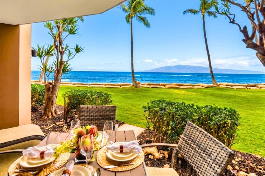 Photo of Others in Kahana