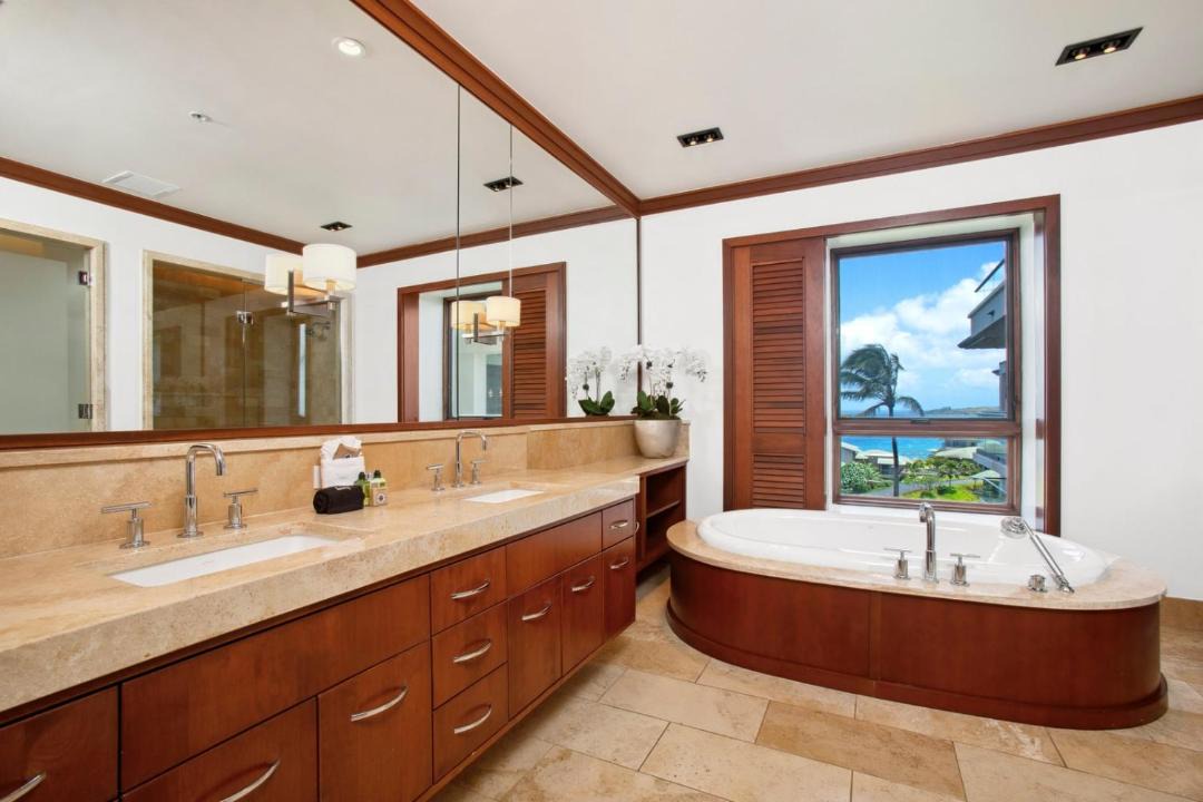 Photo of Others in Montage Kapalua Bay