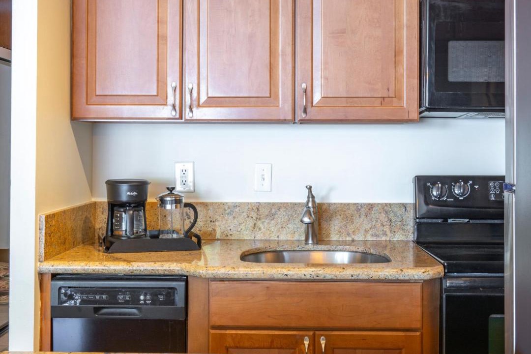 Photo of Kitchen in Historic Lahaina Front Street