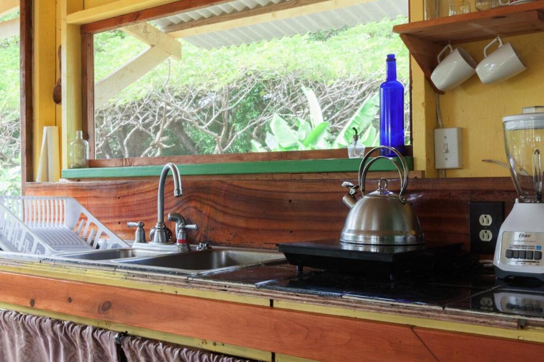 Photo of Kitchen in Puna Palisades
