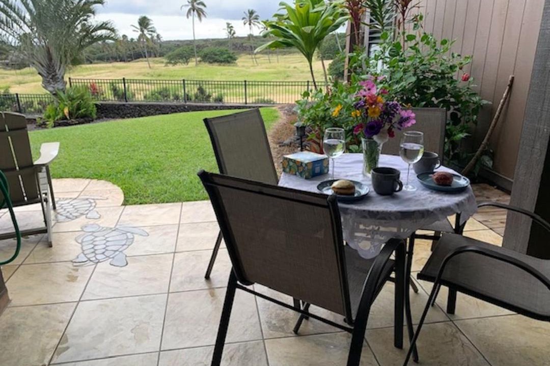 Photo of Patio Balcony in Punaluu