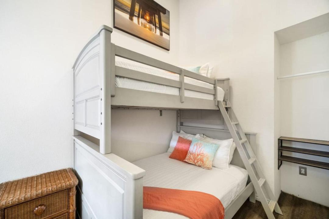 Photo of Bedroom in Nawiliwili