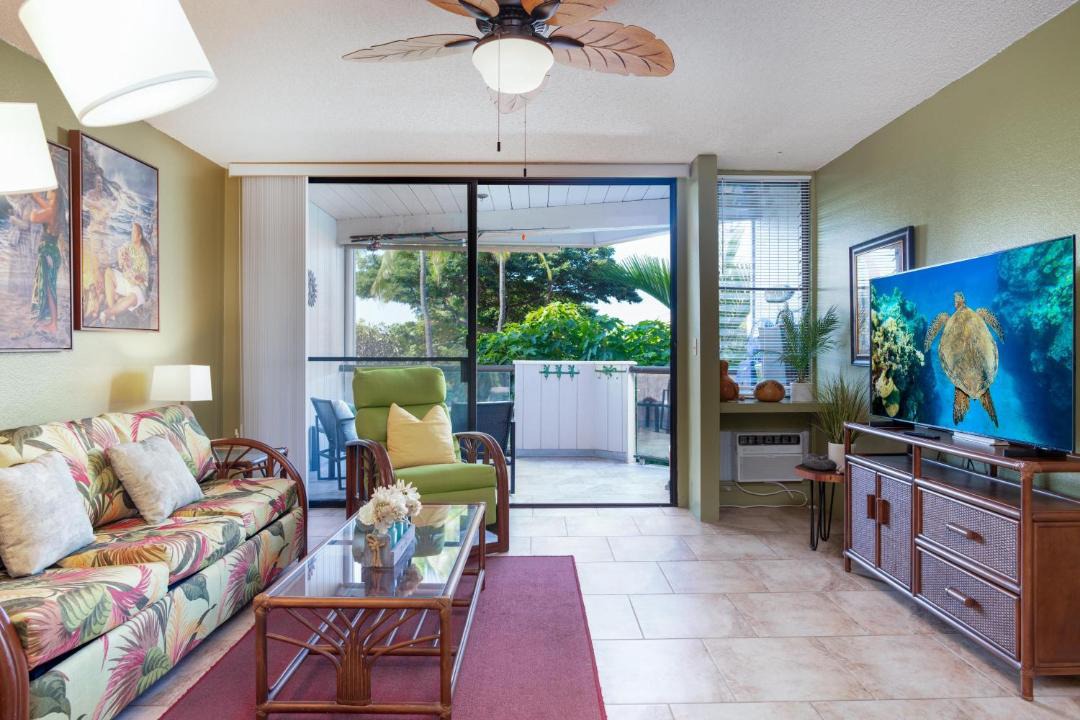 Photo of Others in Historic Kailua Village