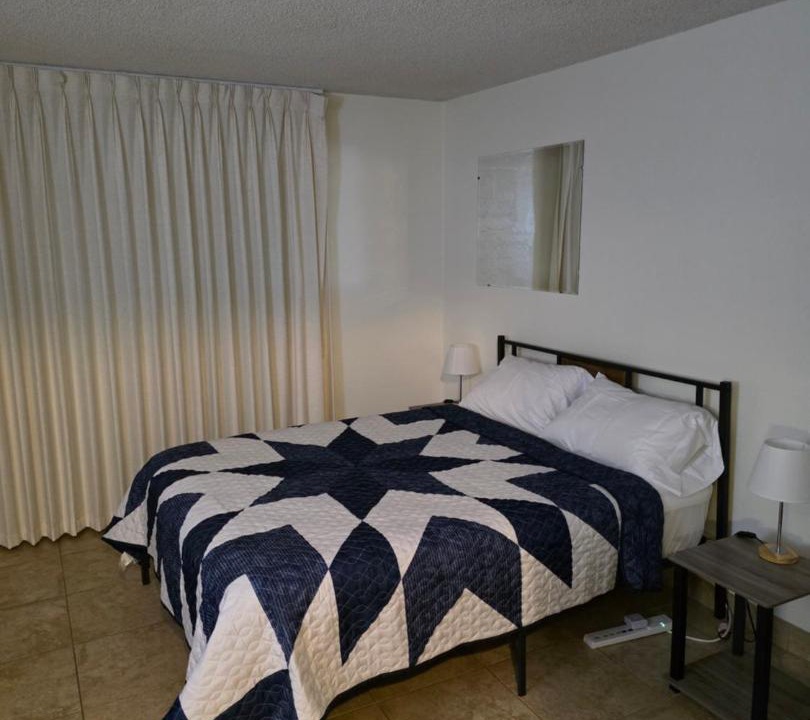 Photo of Bedroom in Waikiki