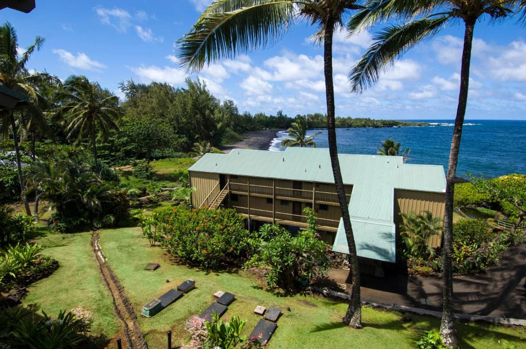 Photo of Others in Hana