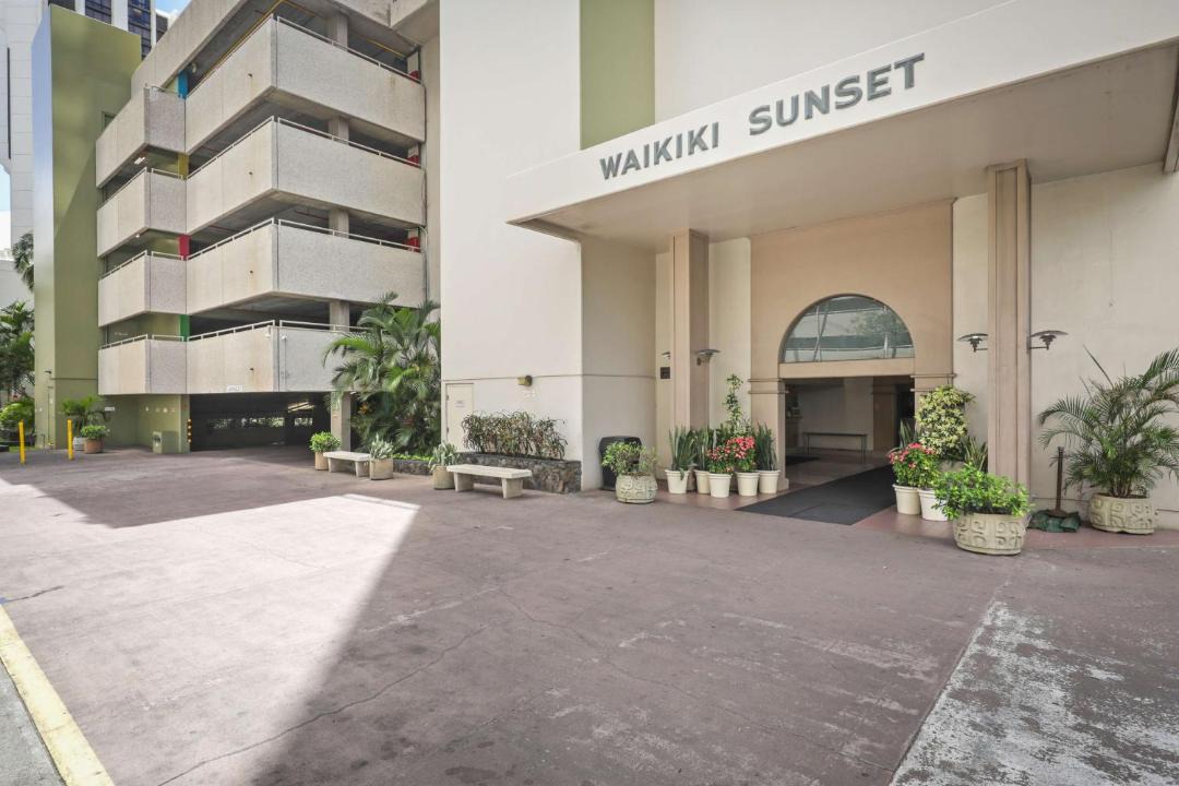 Photo of Others in Waikiki
