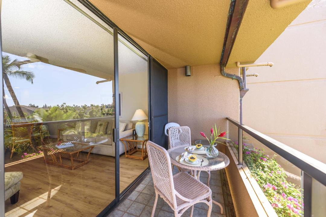 Photo of Patio Balcony in Kahana