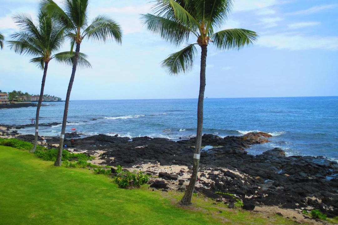 Photo of Others in Historic Kailua Village