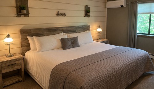 Standard King Room, 1 King Bed (202)