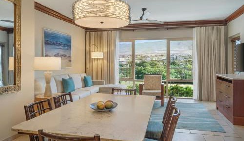 One-Bedroom Villa with Island View