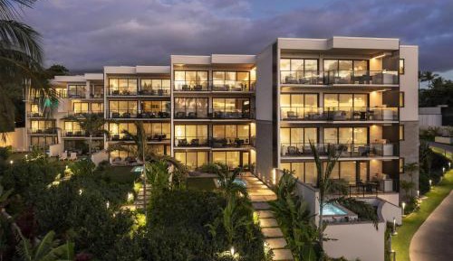Three-Bedroom Ilikai Villa with Garden View, One Bunk Bed and Two King Beds
