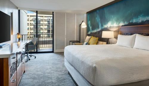 King Room with Sofa Bed