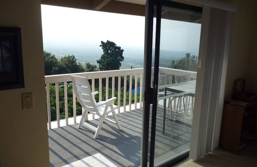 Honaunau-Napoopoo Bed & Breakfast | A Beautiful Edge of the World B&B
