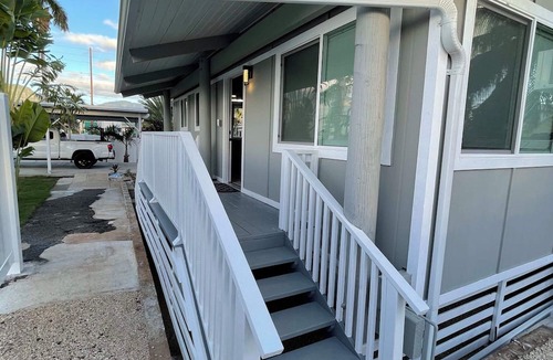Waianae House | Spacious 2 BR Beach House with King Suite