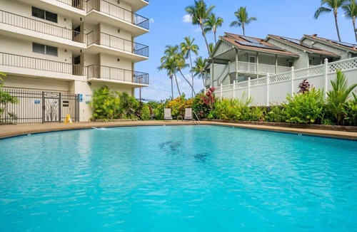 Historic Kailua Village Condo | Big Island Kona Ali'i by Coldwell Banker Island Vacations