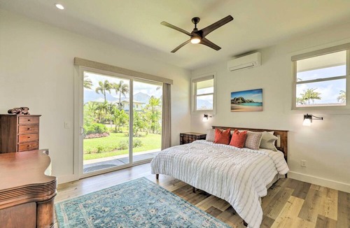 Princeville Cottage | Spacious Kauai Getaway < 1 Mi to the Ocean!