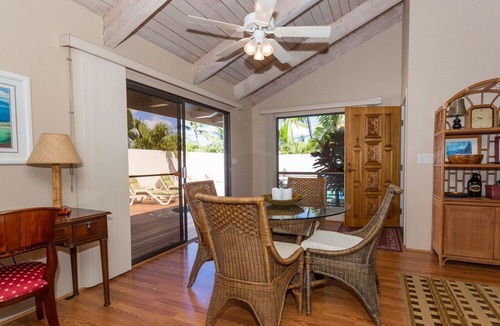 Kahaluu Bay Villa | Hale Nani Loa - White Sands Beach Home by Kona Now