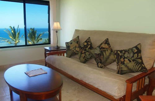 Princeville Villa | Sealodge H9 1 Bedroom Condo by RedAwning