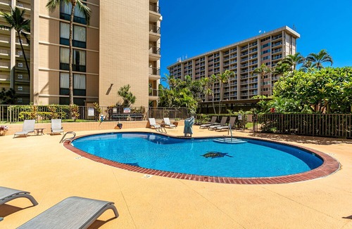Kahana Hotel | Valley Isle 708 by Coldwell Banker Island Vacations