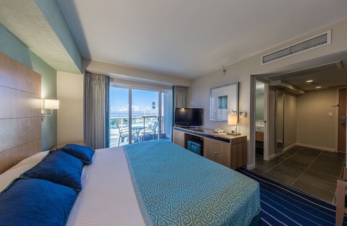 Ala Moana Hotel | Ala Moana Hotelcondo by Luana Vacation Rental