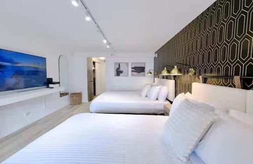 Waikiki Cottage | @ Marbella Lane- Trendy Waikiki Oasis Near Beach