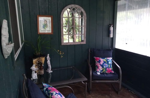 Volcano House | Aloha Crater Lodge