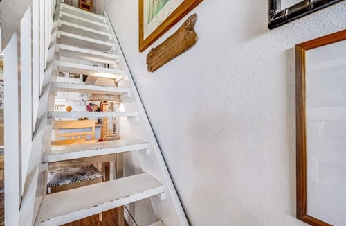Kaunakakai Condo | Ocean Front Retreat W/Kitchen-Molokai Shores A308