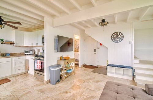 Hilo House | Pineapple Loft - Downtown Hilo wAC