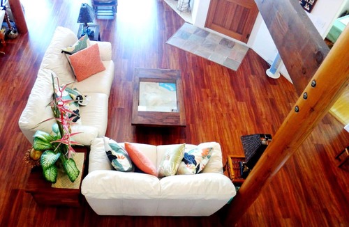 Hilo House | Reservations resumed Quiet hilltop location overlooking Hilo Bay.