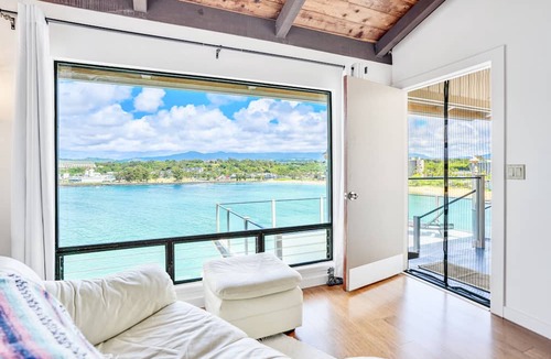 Lihue Condo | Private Cliffside Ohana Retreat at Kalapaki Beach!