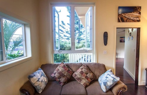 Hauula House | House close to beach, North Shore, Oahu