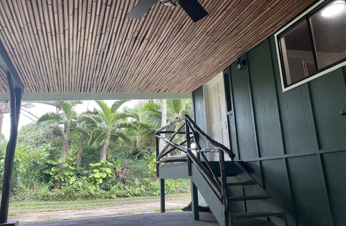 Honalo Cottage | Private cottage above Kona surrounded by coffee farms.