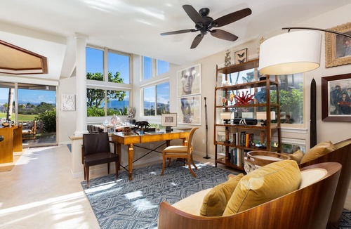 Kamuela Condo | Sophisticated freshly remodeled two story Golf Villa w/Private Beach Club