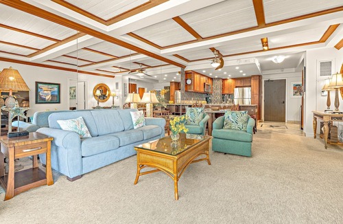 Kaanapali Condo | Maui Resort Rentals: The Whaler 212 - Gorgeous Remodel, 1BR/2BA w/Ocean and West Maui Mountain Views!