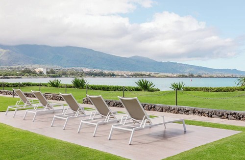 Kahului House | Panoramic Harbor Views! Pool, Near Iao Valley State Park!