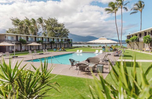 Kahului House | Nature Escape! 2 Great Units, Pets Allowed, Minutes to Iao Valley State Park!