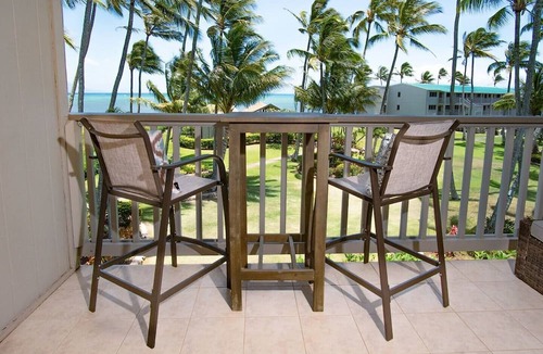 Ualapue Condo | Molokai Island Retreat Wavecrest- Ocean Views