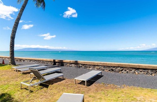 Kahana Apartment | Direct Oceanfront Maui Studio,Romantic,Breathtaking View from Huge Private Lanai