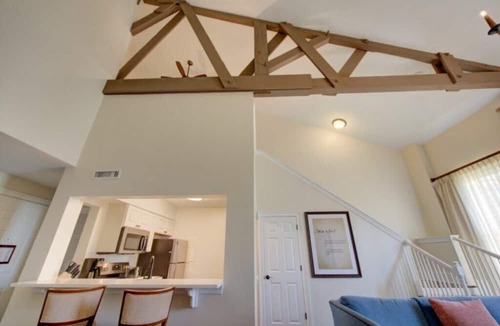 French Quarter Apartment | The Lodge Alley Inn™ - 1 Bedroom
