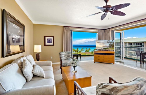 Kaanapali Condo | Maui Resort Rentals: Honua Kai Hokulani 715 - Stunning 7th Floor Ocean View 2BR w/Deluxe Corner Floor Plan!
