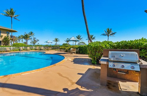 Lihue Condo | 2BD/2BA Oceanfront Condo with Beach Access