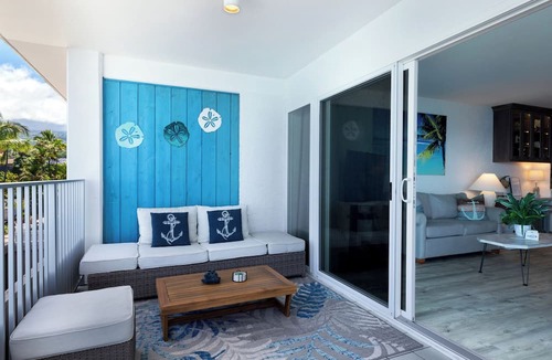 Kailua-Kona Condo | Alii Villas #332 Million Dollar Ocean View. Watch Dolphins, Coastal Vibes.