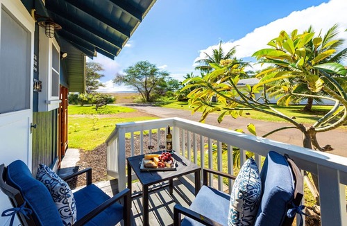 Waimea House | Waimea Beach Cottage by Destination Kauai - Charming 2BD, A/C, Walk to Ocean/Pier