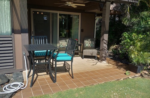 Punaluu Condo | Cozy Ocean View Condo - Great Pool & Short Walk to Punalu'u Beach