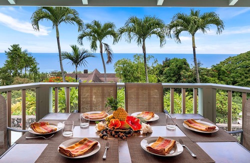Kailua-Kona House | 🏖️Private Kona Ocean View Home w/Saltwater Pool & 3 Lanais | Puʻuwai Villa