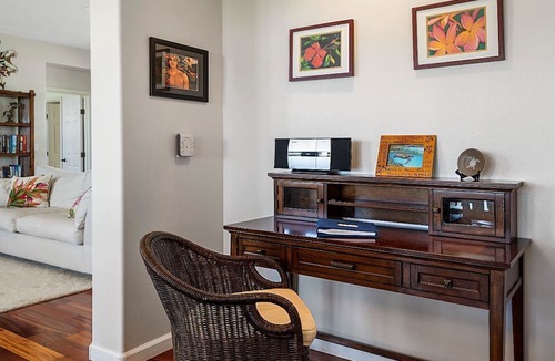 Kailua-Kona House | 🏖️Ocean View | AC | Child Friendly | Private Salt Water Pool