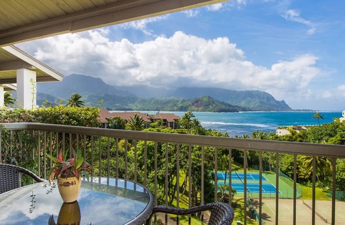 Princeville Condo | Hanalei Bay Resort 33056 By Parrish Kauai- great views full AC and walk to the b