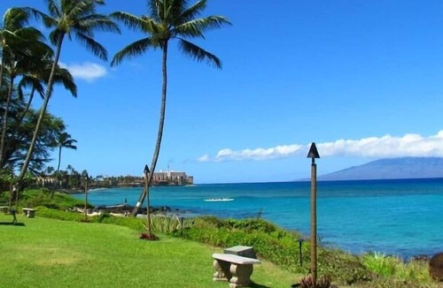 Honokowai Condo | Unit 108 breathtaking ocean view! discounted price!