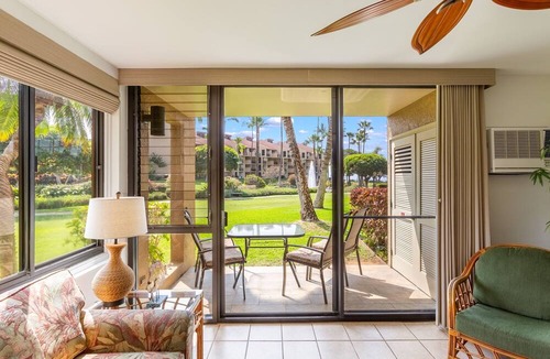 Kihei Condo | BUILDING #1-OCEAN VIEWS-GROUND FLOOR CONVENIENCE-AC-METICULOUS CLEANING