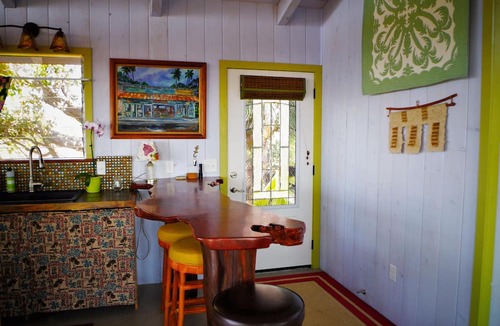Ocean View House | Bungalow with spectacular ocean view from lanai and private hot tub